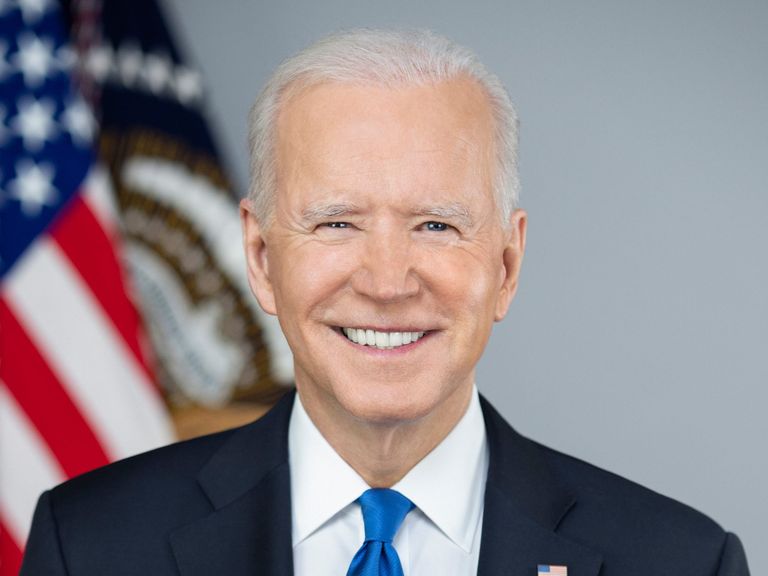 Președintele Joe Biden a anunțat o campanie intensivă de vaccinare. Pune la bătaie credite fiscale, tombole, premii în bani și bere gratis