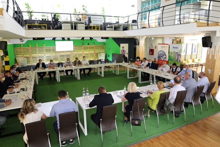 Întâlnire la ADR Nord-Est pentru atragerea fondurilor europene