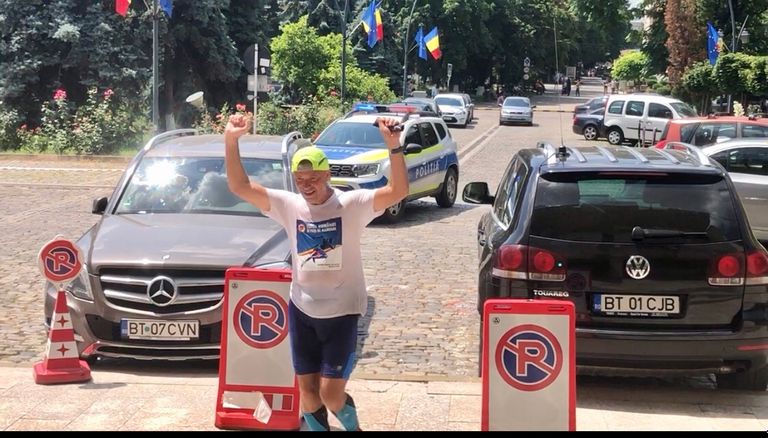 „Turul României în paşi de alergare” – o campanie pentru copiii polițiștilor decedați de Covid 19 (video)