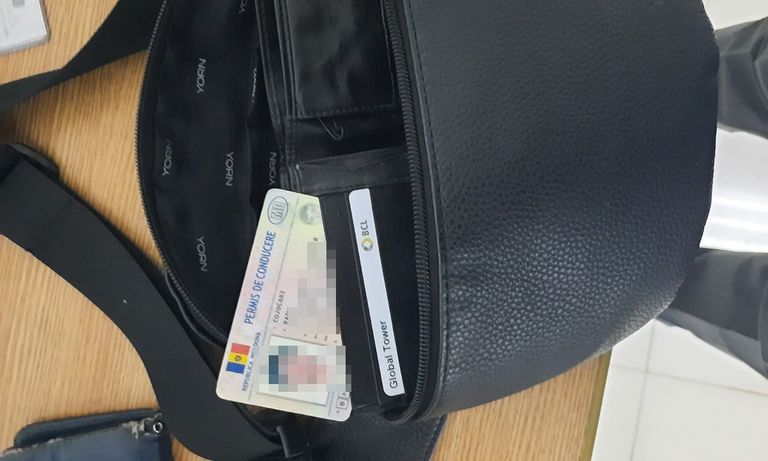 Permis moldovenesc fals depistat de polițiștii de frontieră la Stânca