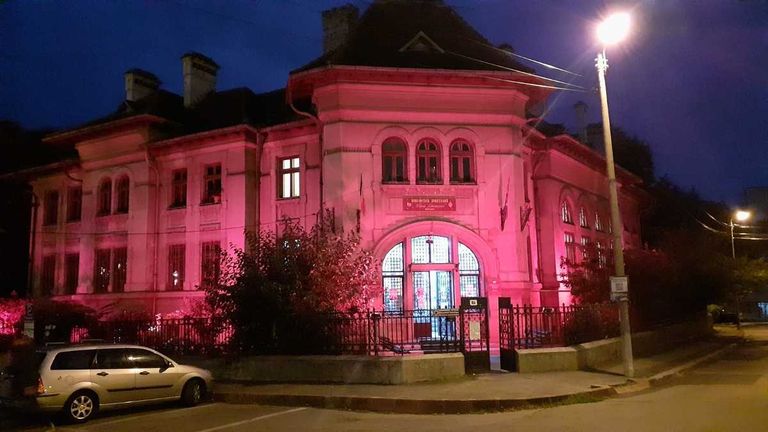 Lupta împotriva cancerului de sân marcată la Botoșani