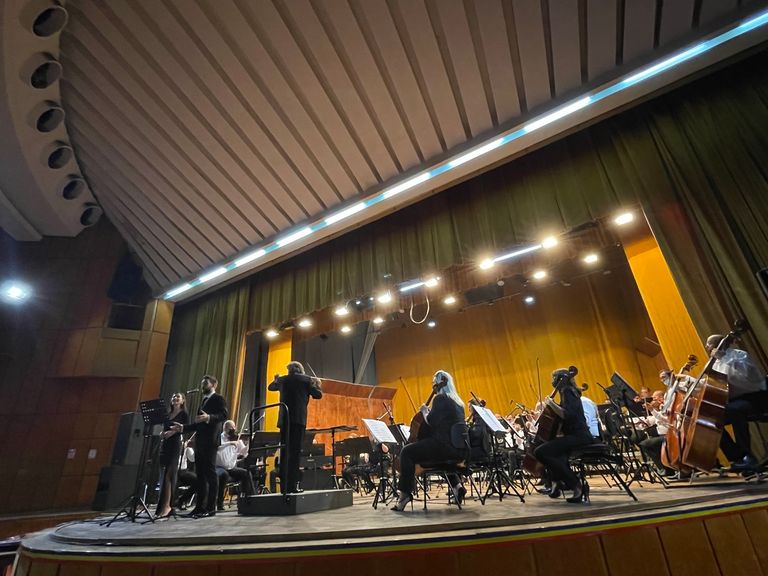 MONITORUL VIDEO: Concert de excepție susținut de Filarmonica “George Enescu”