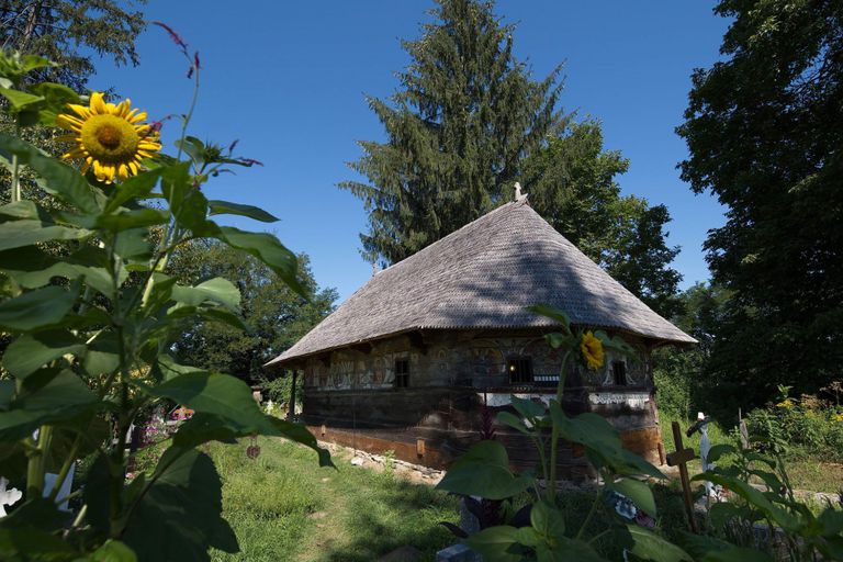 Biserica de lemn din satul Urși, marele câștigător al Premiilor Europene pentru Patrimoniu