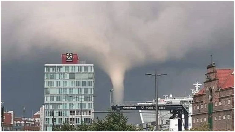 Fenomen meteo extrem în Germania: O tornadă a lovit oraşul Kiel