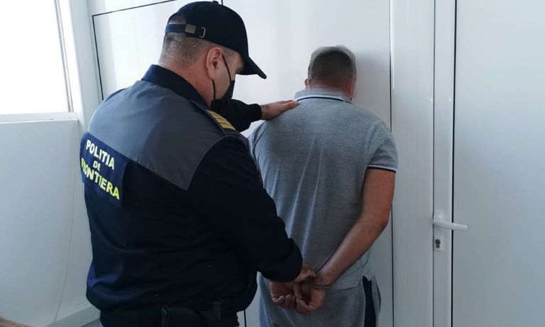 Traficant de droguri căutat de Interpol Rusia, capturat în PTF Stânca