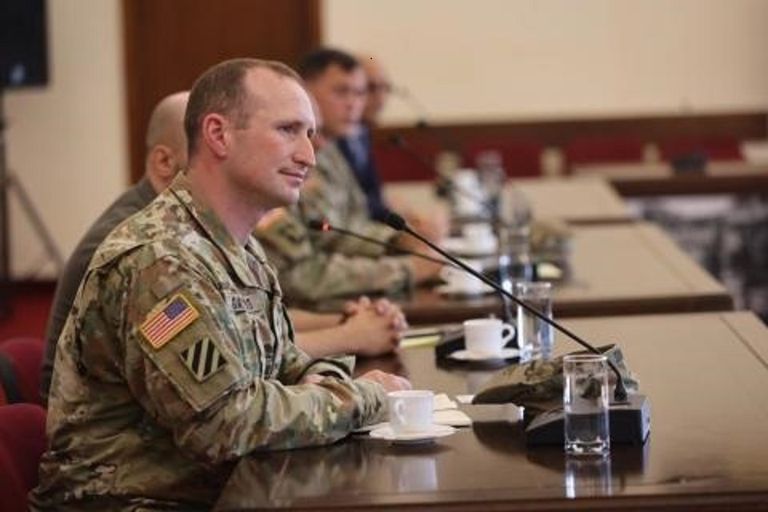 Americani de la Afacerile Civile în vizită la Prefectura Botoșani