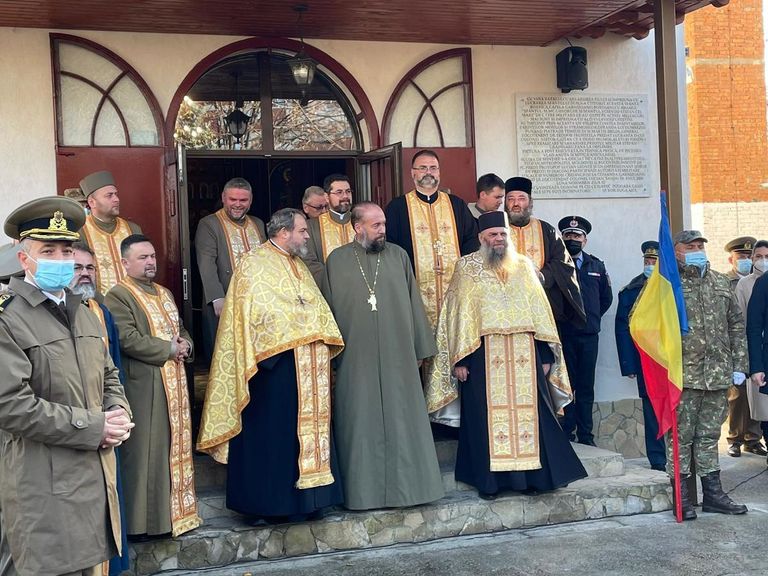 Ceremonie specială la învestirea noului preot militar Teodor Cenușă (video)