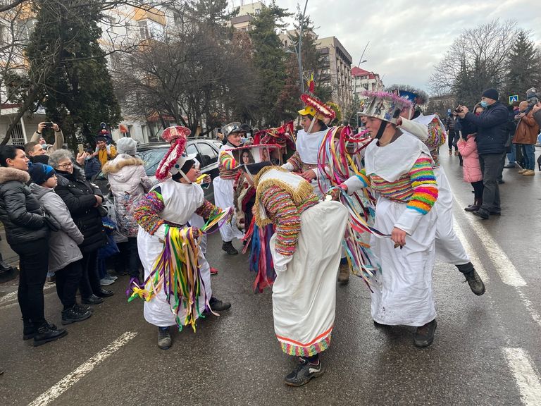 Astăzi- Festivalul de datini și obiceiuri (video)