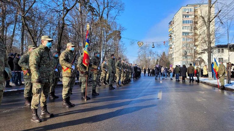 Ceremonii militare şi religioase pentru marcarea a 163 de ani de la înfăptuirea Unirii Principatelor Române (FOTO VIDEO)