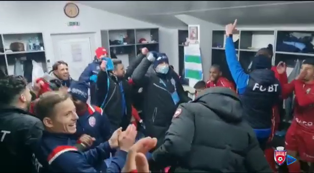 Bucurie în vestiar după victoria FC Botoșani.