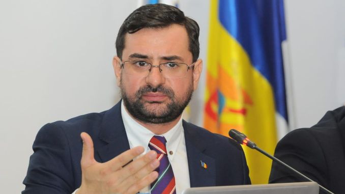 Adrian Chesnoiu, acuzat de procurori că i-ar fi dat subiectele pentru concursul de angajare ”pilei” actualului ministru al Agriculturii Petre Daea