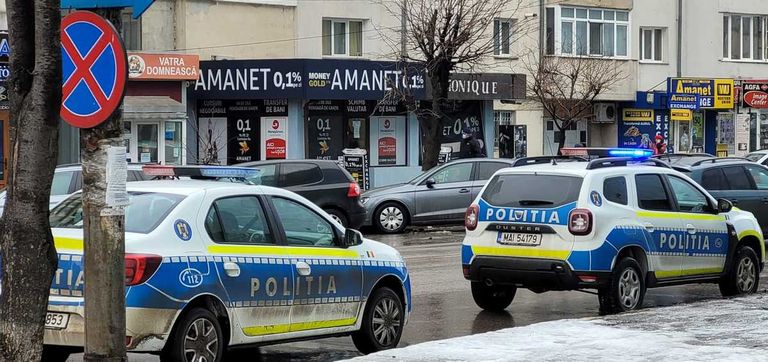 Amendat și anchetat penal după ce s-a lăudat pe TikTok cu un comportament indecent