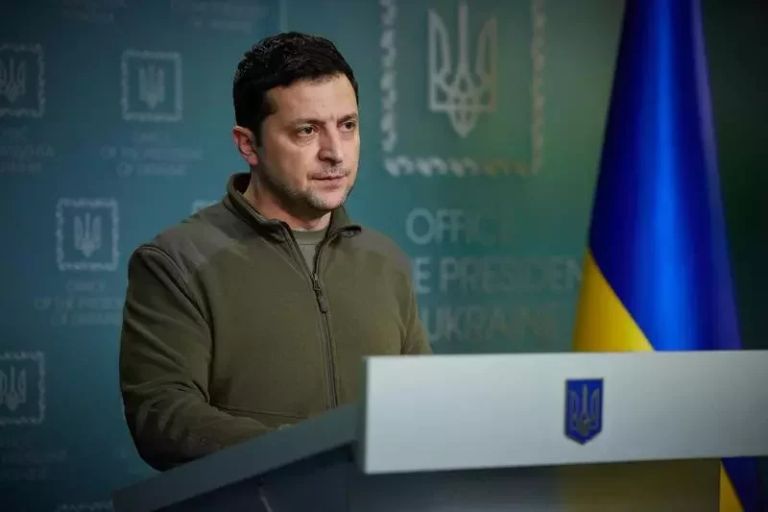 Zelenski anunţă începutul ofensivei ruse în estul Ucrainei