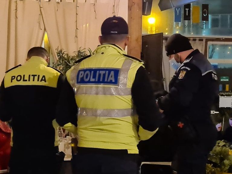 Acțiune de amploare a polițiștilor. Controalele s-au lăsat cu amenzi de 40.000 de lei