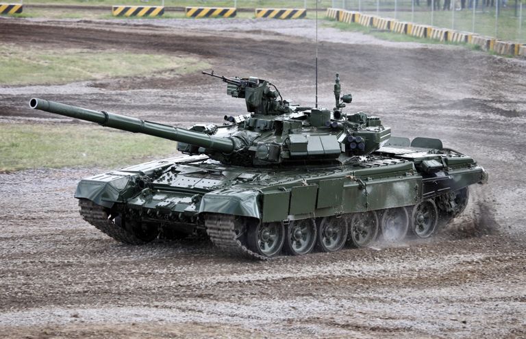 Spania va livra Ucrainei rachete antiaeriene şi tancuri