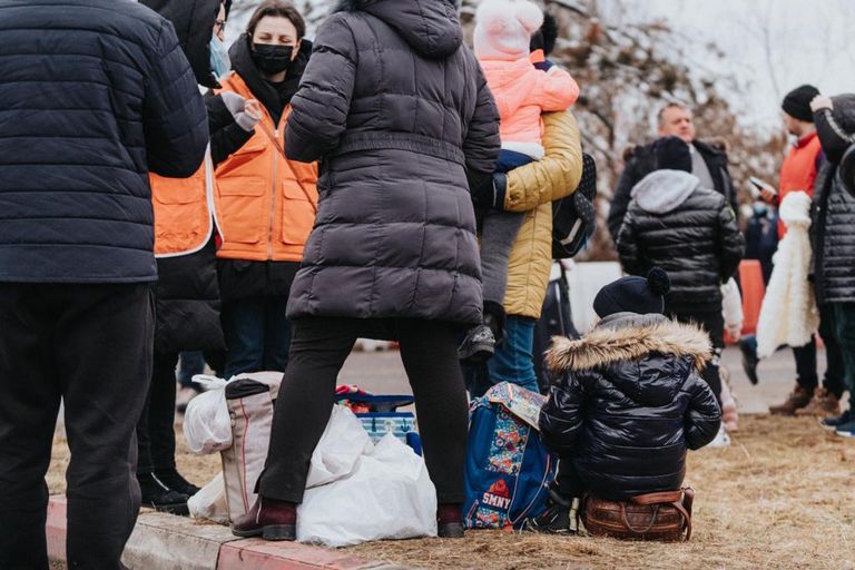 Numărul refugiaţilor care au intrat în România este în uşoară scădere