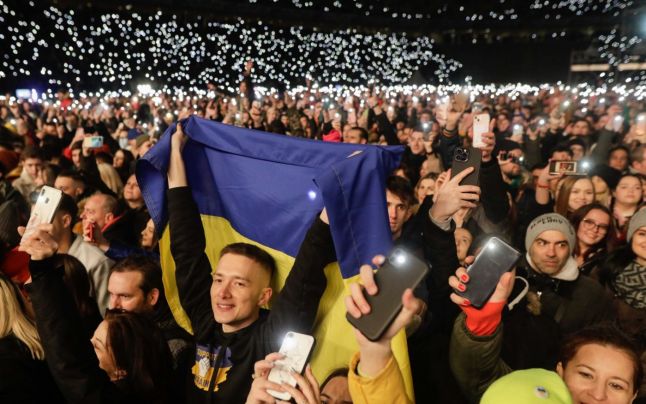 Peste 900.000 de euro strânşi în urma celui mai mare concert caritabil din România