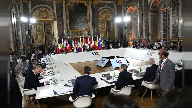 Liderii europeni susțin aderarea Ucrainei la UE, dar nu în procedură de urgență