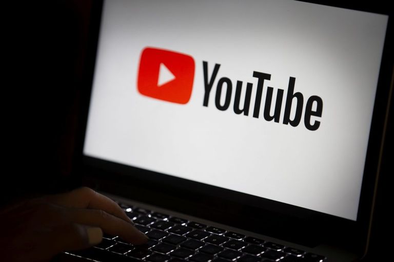 YouTube blochează toate canalele presei ruseşti de stat