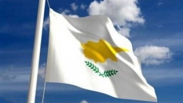Cipru retrage cetăţenia acordată unor ruşi în cadrul programului ”paşaportul de aur”