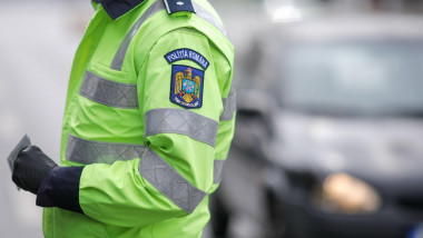 Dosare penale pentru doi șoferi opriți în trafic