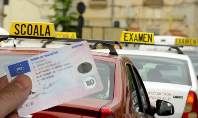Examenul pentru permis de conducere, între ridicol şi inutil