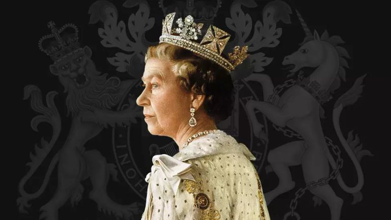 Regina Elisabeta a II-a a murit la vârsta de 96 ani. Suverana Marii Britanii se afla pe tron de șapte decenii