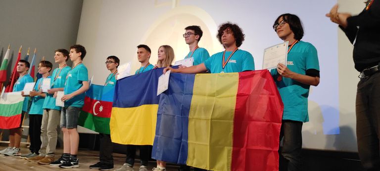 Olimpicii români la înălțime – Opt medalii la Olimpiada Balcanică de Informatică pentru Juniori, organizată la Dorohoi