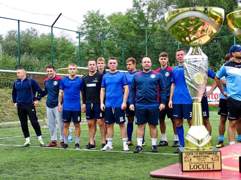 Competiție de minifotbal. Pompierii au câștigat Cupa „13 septembrie”