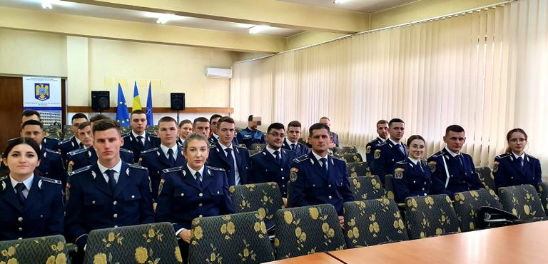 22 de absolvenți ai școlilor de agenți de poliție, încadrați la IPJ Botoșani