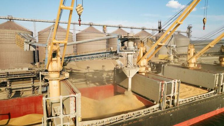 Rusia își suspendă participarea la acordul pentru transportul cerealelor ucrainene pe Marea Neagră