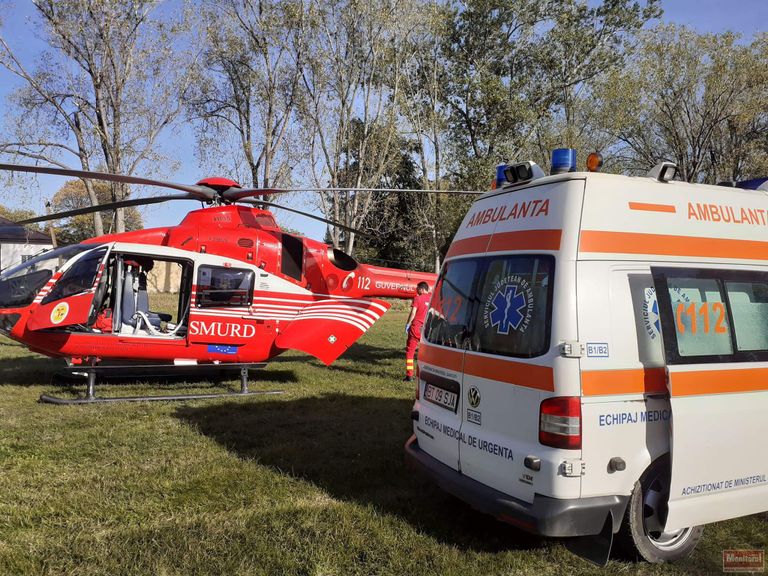 Elicopter chemat de urgenţă la Dorohoi pentru o femeie în stare gravă (video)