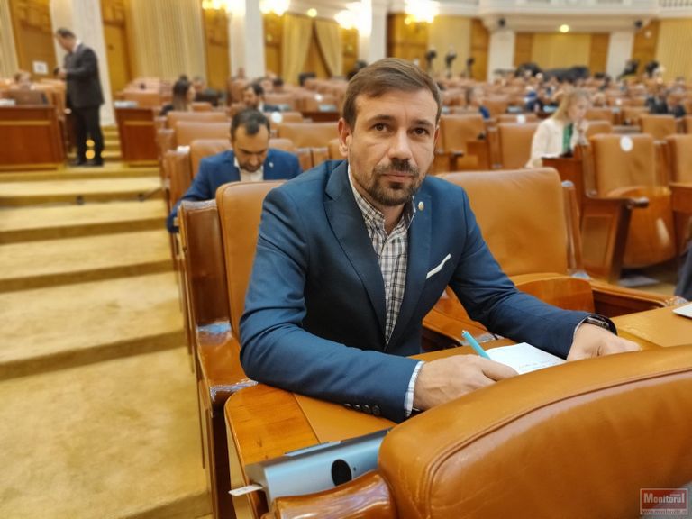 Deputatul USR Andrei Drancă: vom cere ca profesorii să primească respectul pe care îl merită, iar în buget să se regăsească sumele ce li se cuvin!