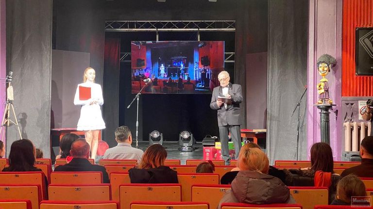 Seară de gală la Teatrul „Vasilache” (video)