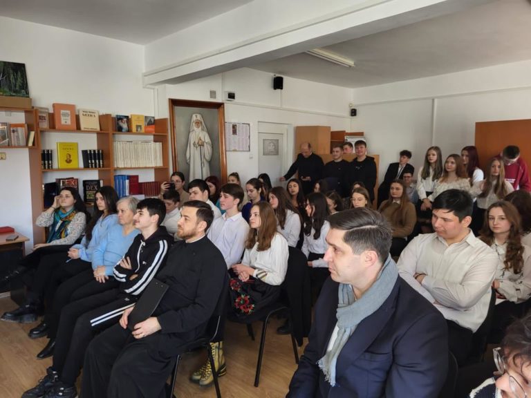 Proiecte inedite pentru elevi la Seminarul Teologic Liceal Ortodox