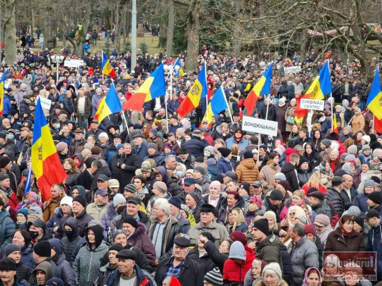 Proteste în Chișinău, organizate de partidul pro-rus ȘOR (video)