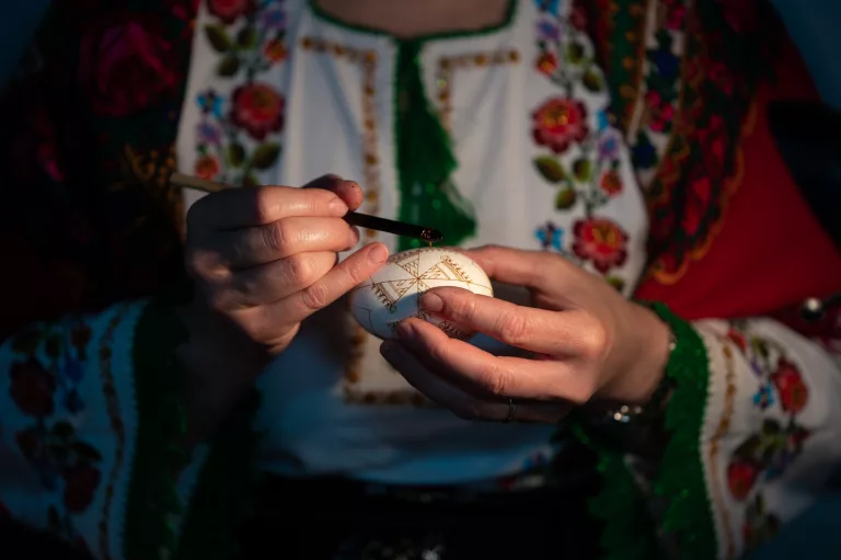 Festivalul – Concurs de Ouă Încondeiate de la Rogojești și-a desemnat câștigătorii