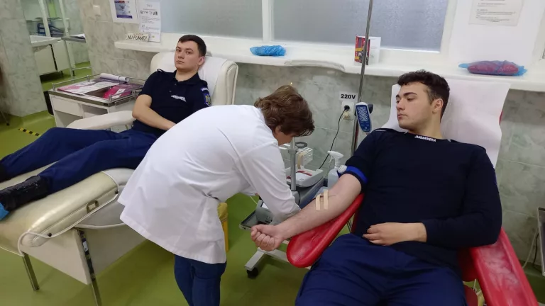 Peste 11 litri de sânge donați de jandarmii botoșăneni