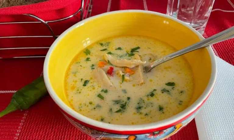 Ciorba rădăuțeană, inventată de o botoșăneancă, în topul celor mai bune supe din lume