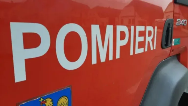 Premieră în România. Pompierii primesc nave-mamut pentru misiuni pe mare