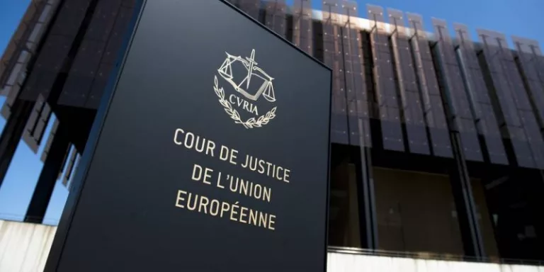 Curtea de Justiție a UE a hotărât că deciziile de încetare a proceselor penale ca urmare a prescripţiei sunt contrare dreptului european