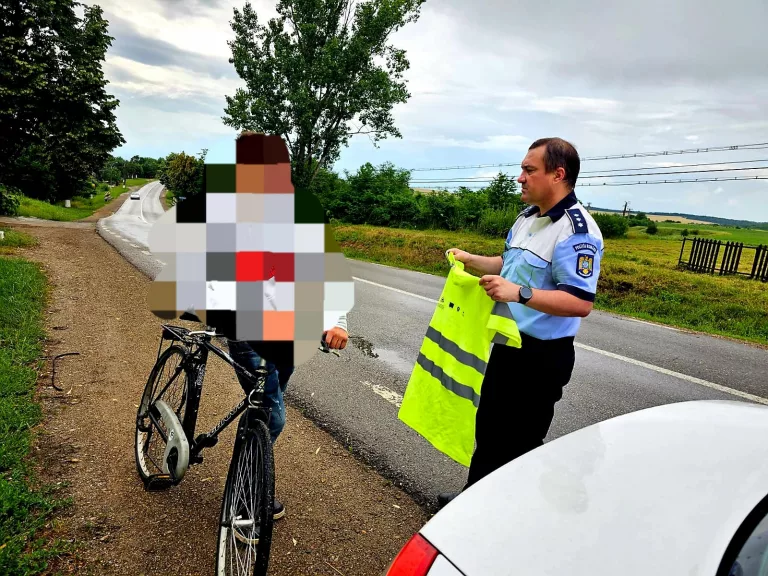 Șoferii și bicicliștii luați în vizor de polițiștii rutieri