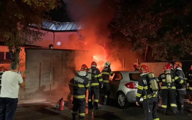 Explozie urmată de un incendiu, în curtea spitalului Nicolae Robănescu din Capitală