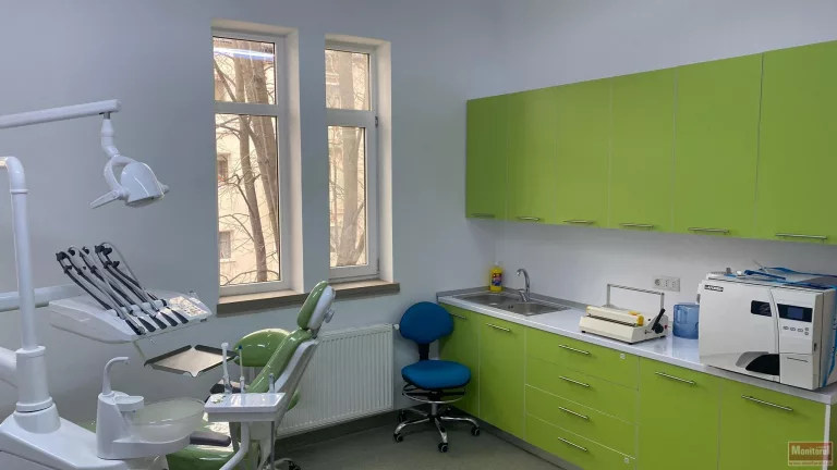 Cabinete medicale deschise în școli fără autorizație sanitară și fără personal (video)