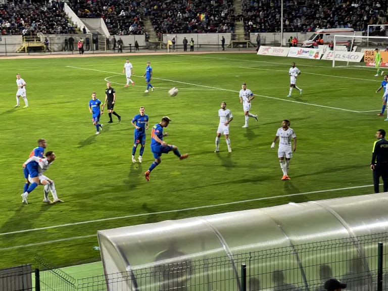 FC Botoșani are în Ducan omul meciului, dar pierde cu FCSB (video)