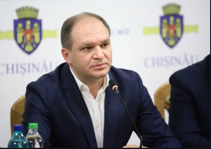 Ion Ceban, actualul primar pro-rus, câștigă un nou mandat din primul tur la Chișinău