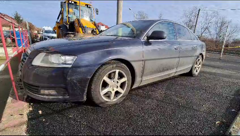 Mașina în care erau deputații PSD Budăi și Șlincu a fost reținută de polițiștii de frontieră.