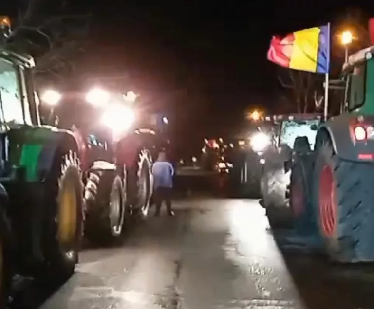 Trafic îngreunat la intrarea în ţară din cauza protestului fermierilor (video)