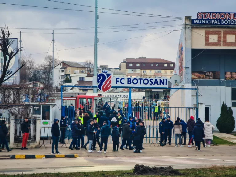 Măsuri de ordine publică la meciul de fotbal dintre F.C. Botoșani și Farul Constanța