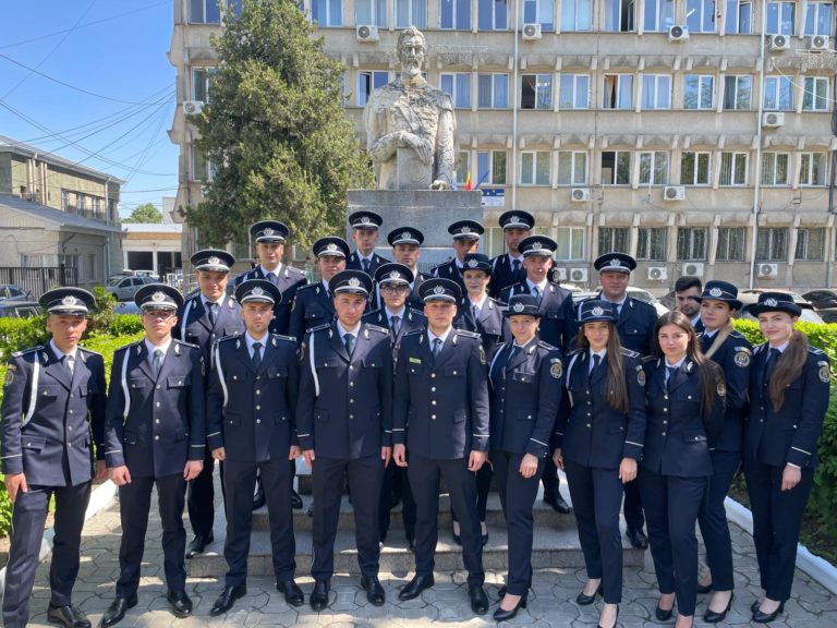 O nouă generație de apărători ai legii. 22 de absolvenți ai școlilor de agenți de poliție încadrați la IPJ Botoșani